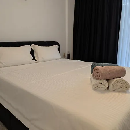 Seaside Sofia - Meraki Pool And - Private Parking Năvodari