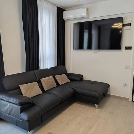 Seaside Sofia - Meraki Pool And - Private Parking * Năvodari