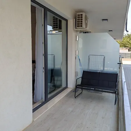 Seaside Sofia - Meraki Pool And - Private Parking Năvodari